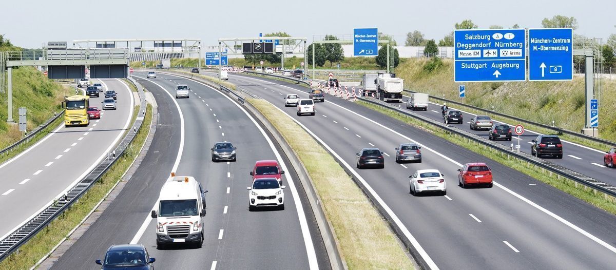 Engagé Exécuter Contrôle plaque provisoire allemande cygne rival Peur