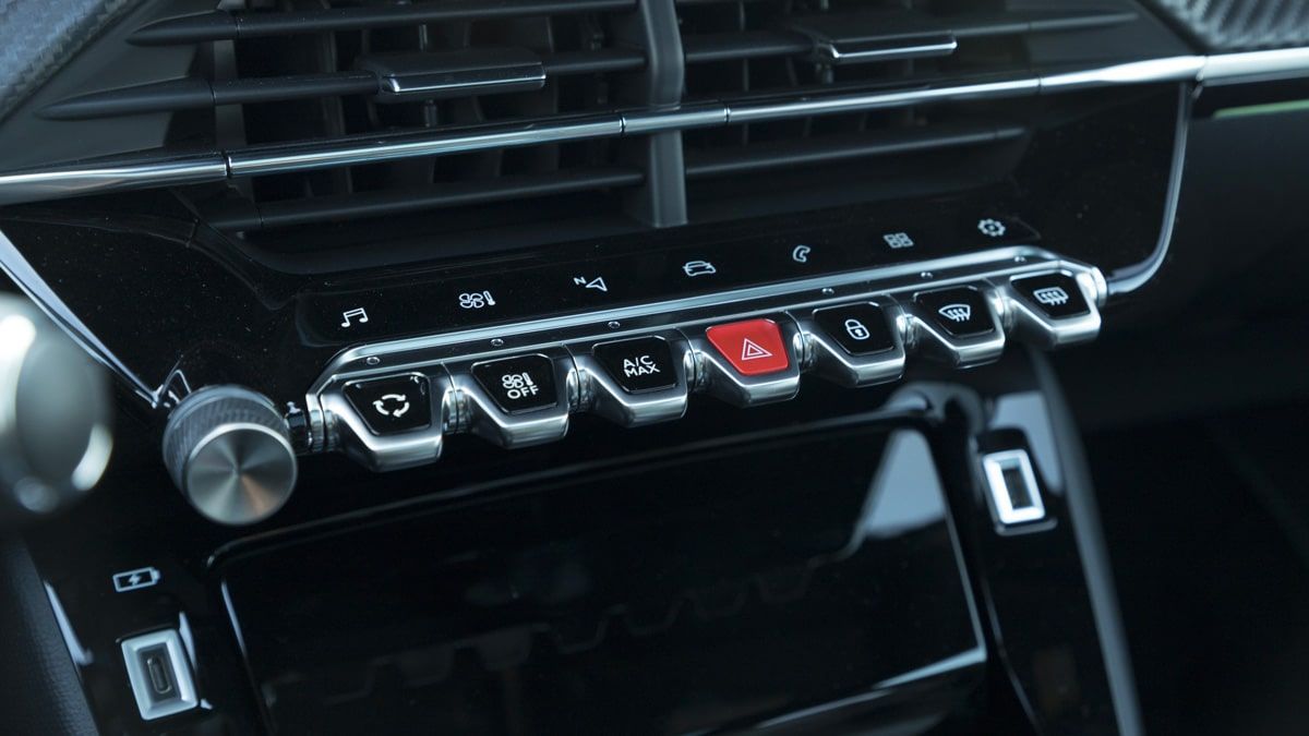 Mode D emploi Ecran Tactile Peugeot 2008 2020 Comment mettre le chauffage dans sa Peugeot 208 ?